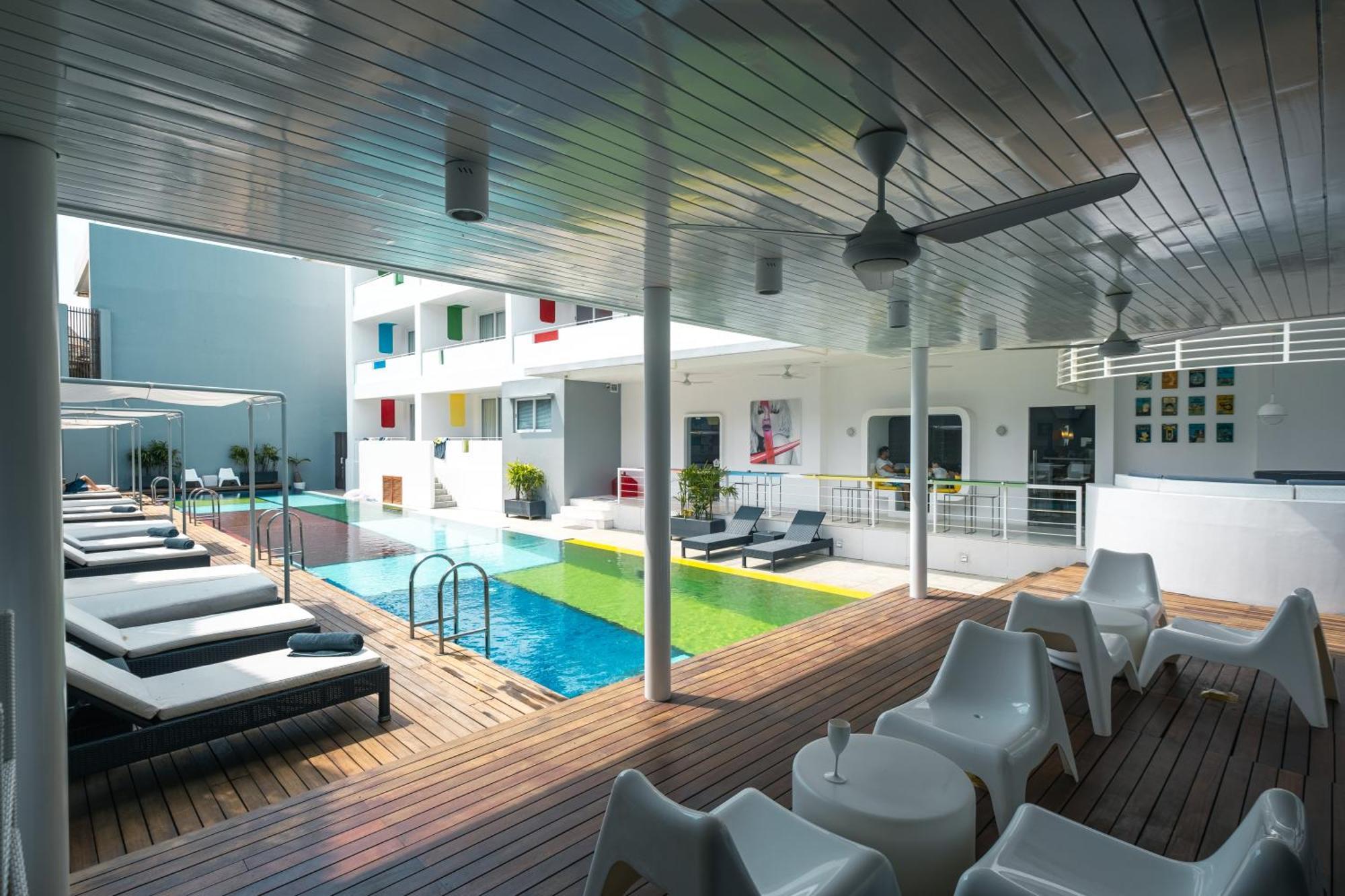 Chill Hotel Seminyak Exterior photo